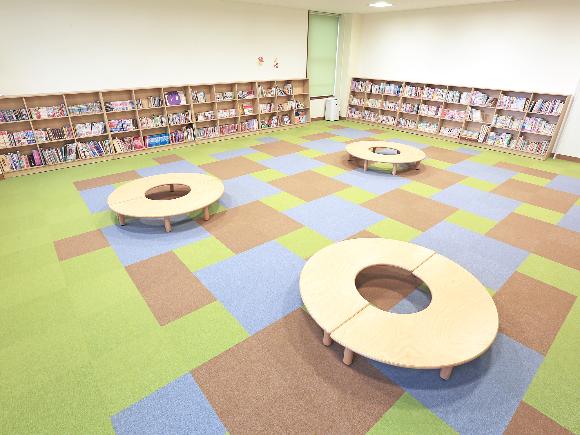 児童館図書ルーム