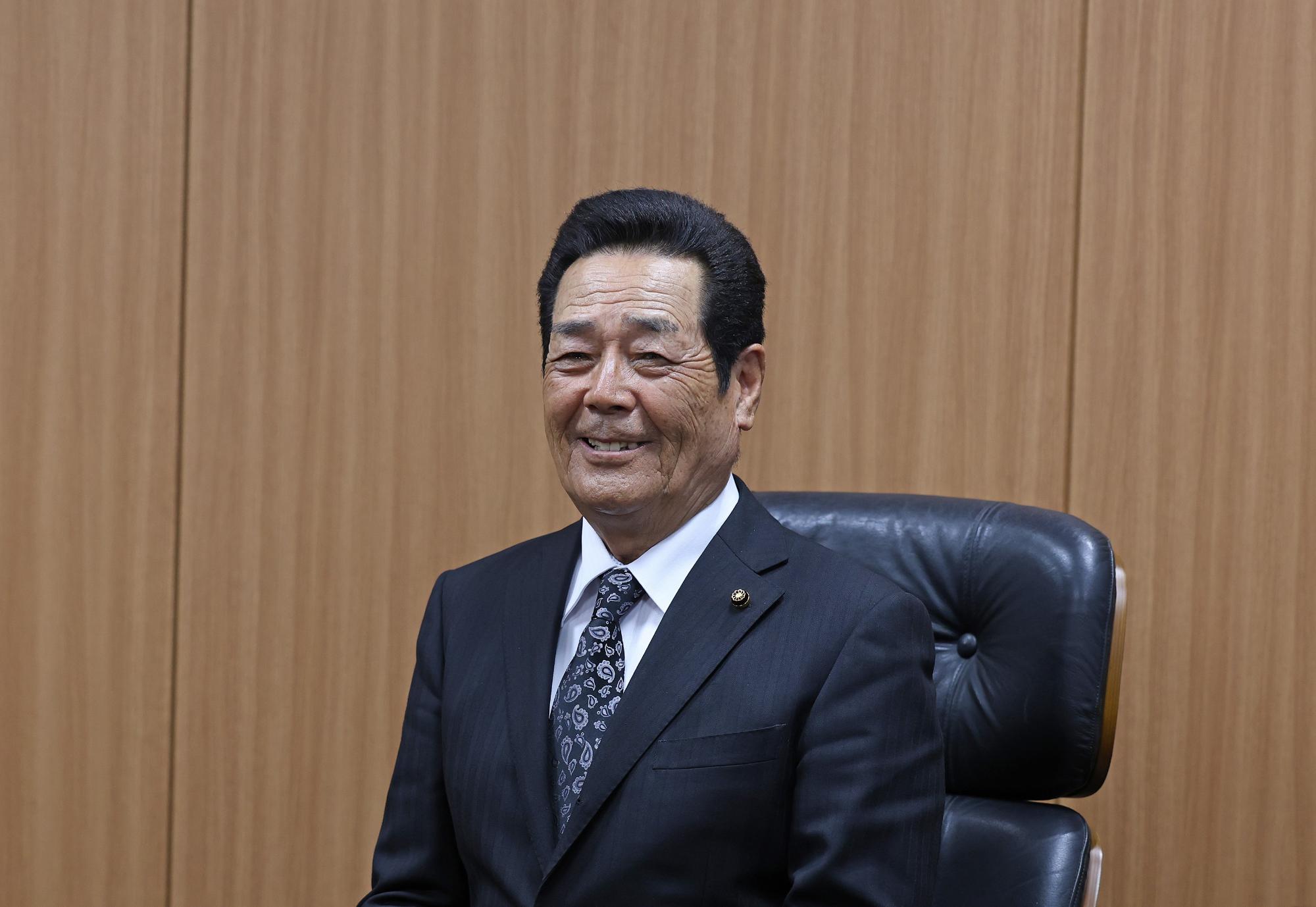 金丸俊明議長