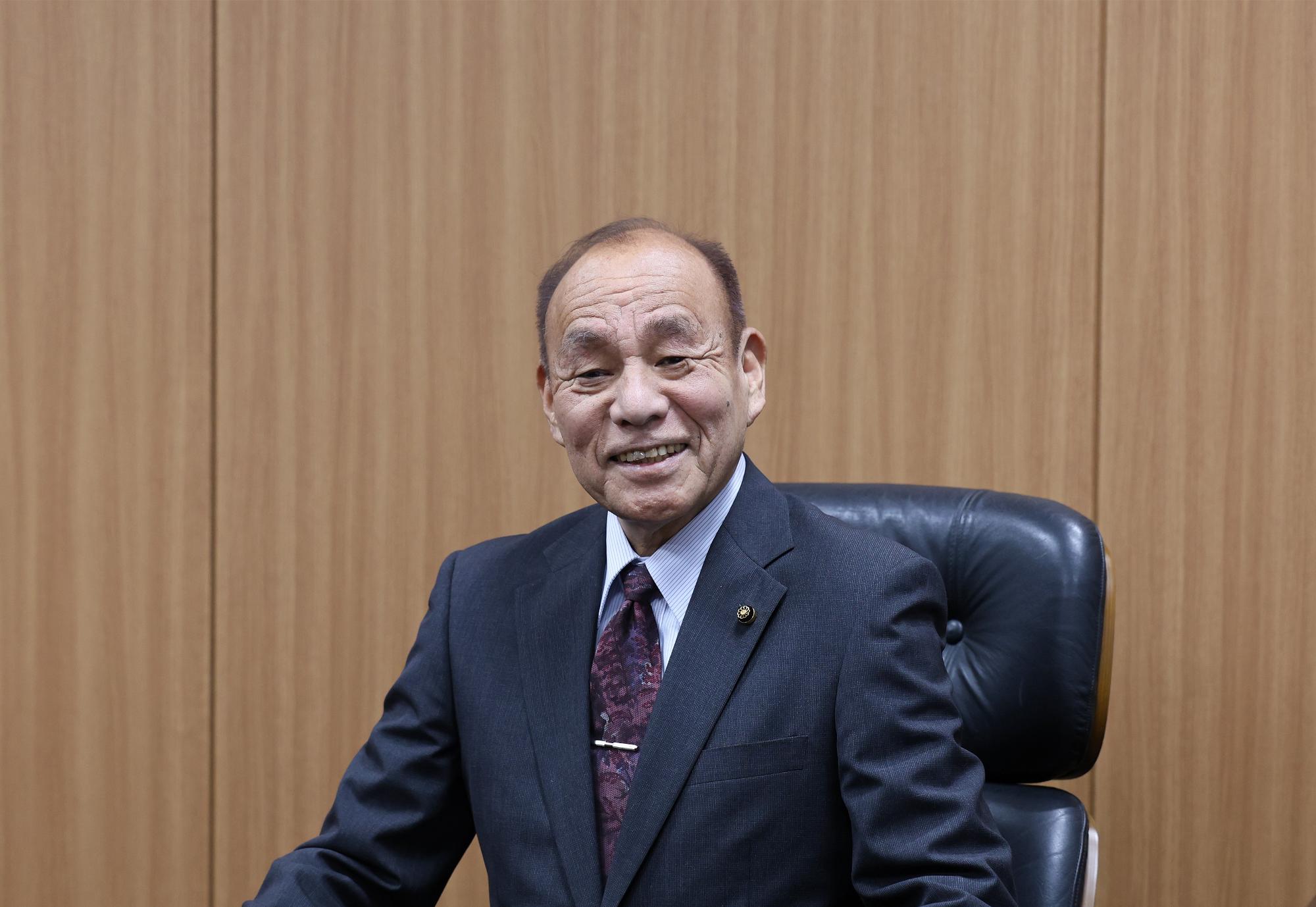 山本六男副議長